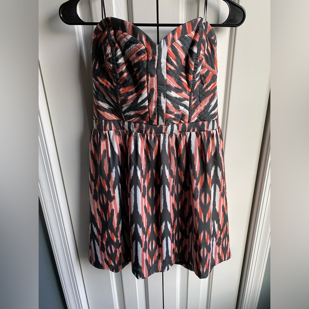 Guess Strapless Animal Print Mini Dress Back Zip Lined Size 10 Party Glam